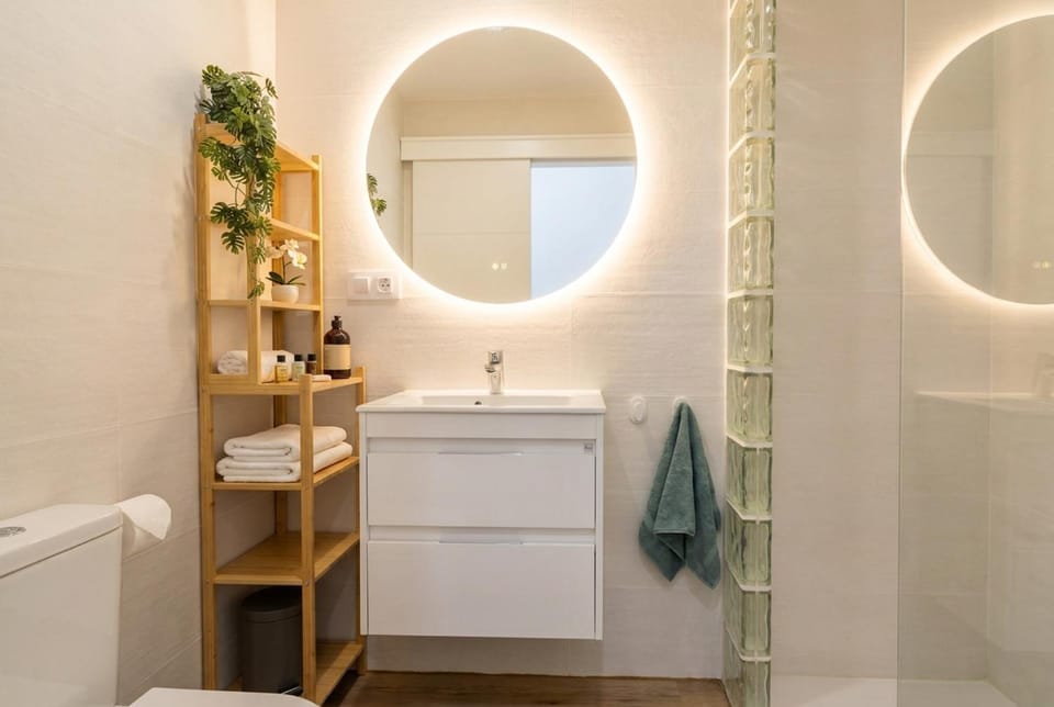 Beach Life Modern Studio Apartment in Las Palmas de Gran Canaria
