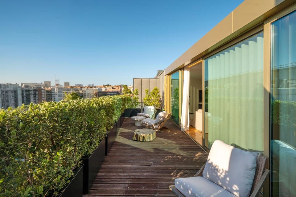 The Lisbon Skyline Penthouse by The Portuguese Butler Apartment in Lisbon