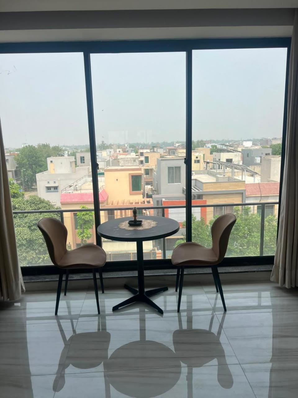 Bahria Town Lahore Furnished Apartment Apartment in Lahore