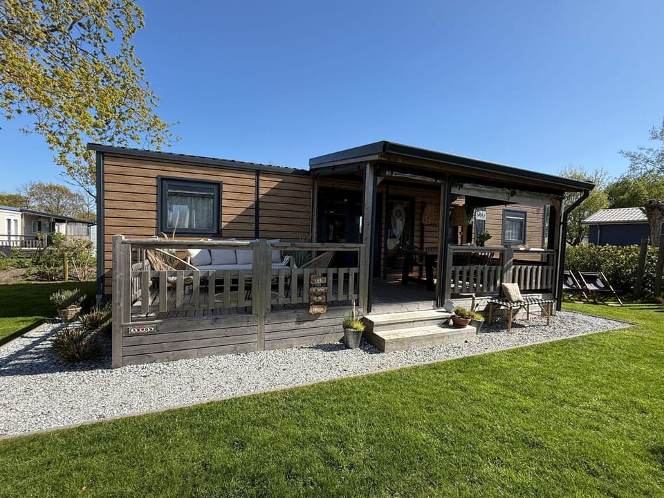 Property building, Garden