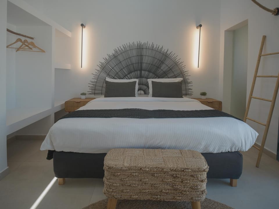 Anemos Imerovigli Suites Apartment in Imerovigli