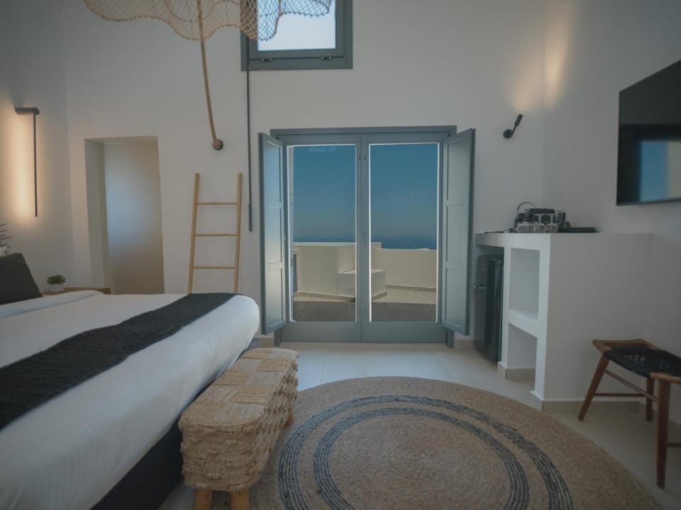 Anemos Imerovigli Suites Apartment in Imerovigli