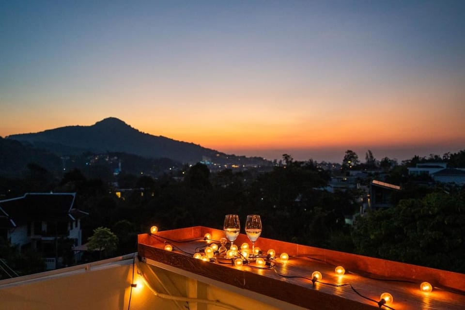 3BR Hillside Pool Villa Rooftop SeaViews Villa in Kamala