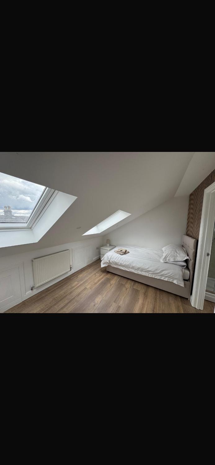Leeds, modern house, sleeps 6, close to city centre and Headingley House in Leeds