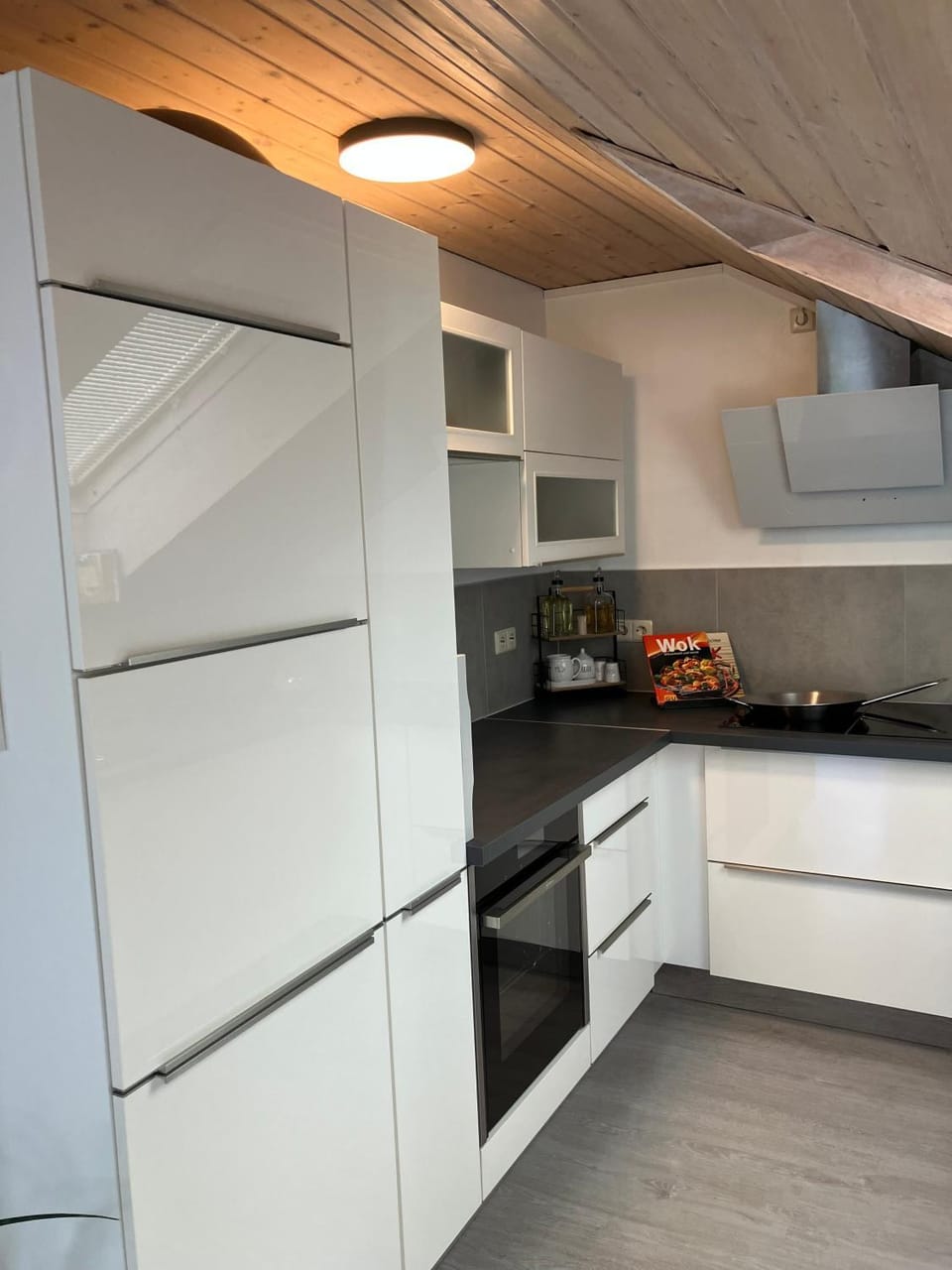 Kitchen or kitchenette, Living room