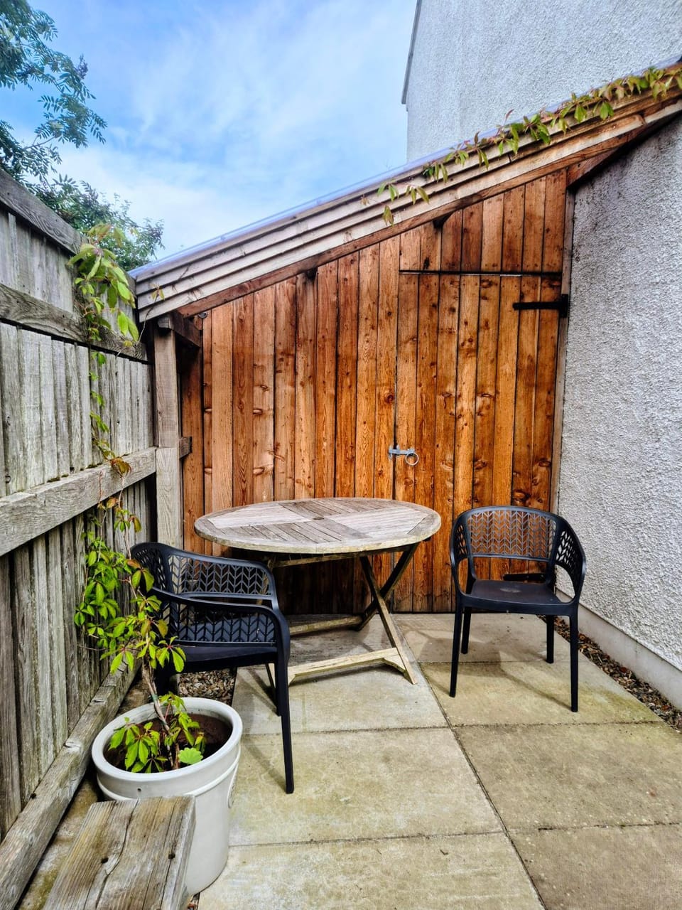 Cromarty Holiday Home 2 Bedroom Cottage with garden near the beach and woodland House in Cromarty