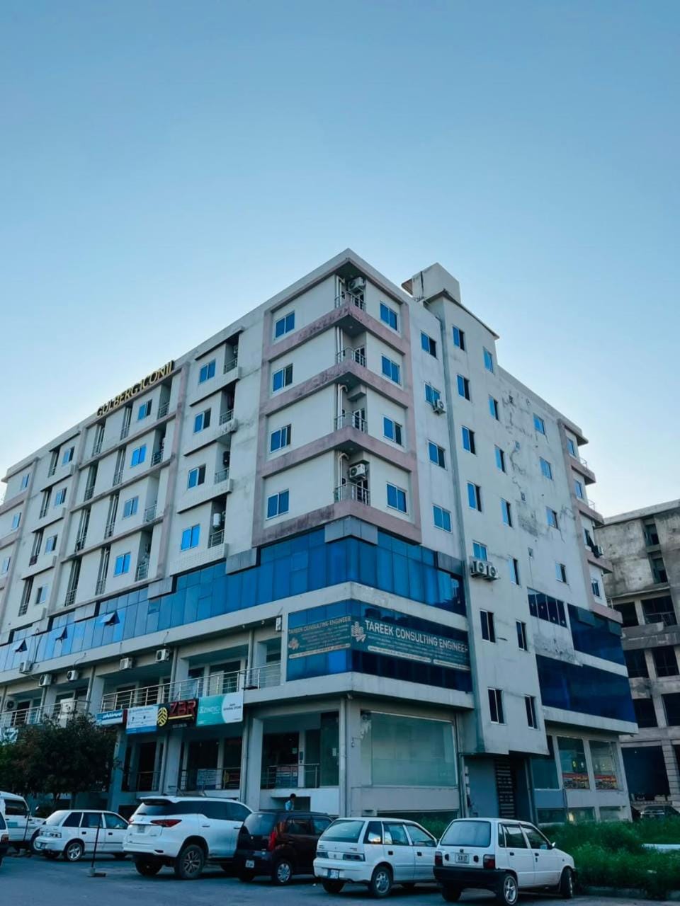 Gulberg green 2 bed fully furnished apartment Apartment in Islamabad Capital Territory