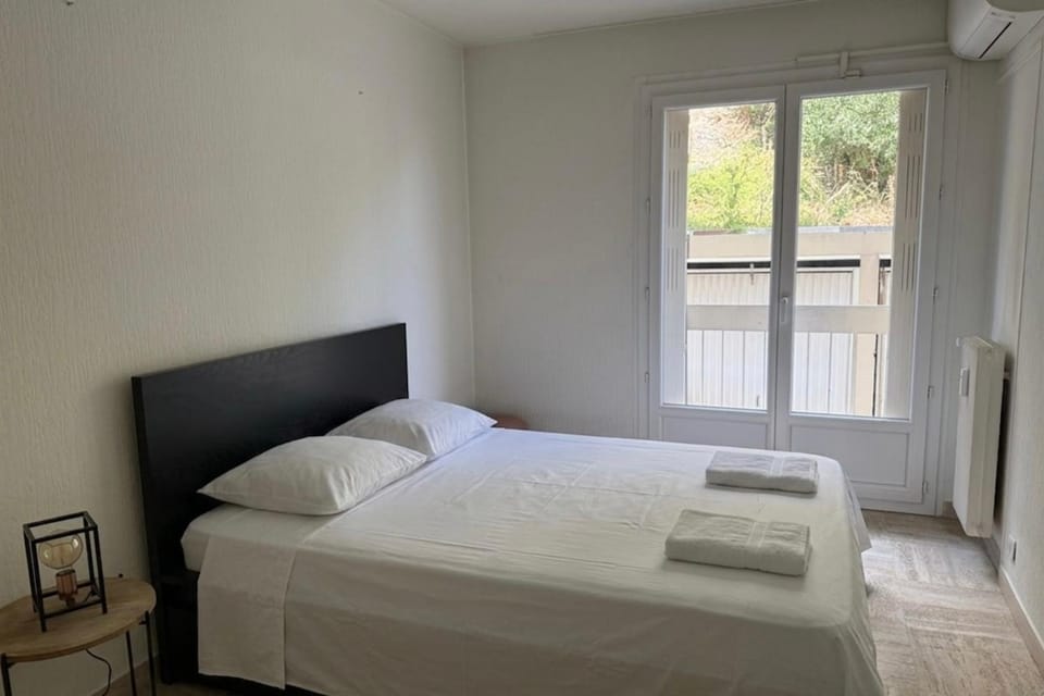 Family apartment with terrace near the sea Apartment in Nice