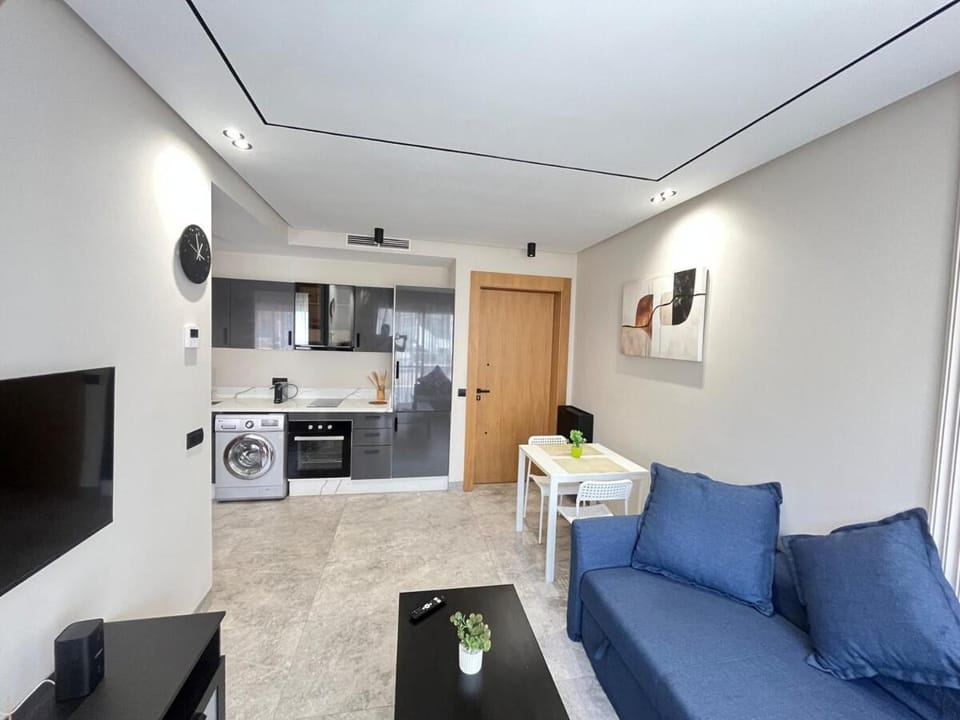 CFC Executive - Gym, Coworking & Fibre Apartment in Casablanca