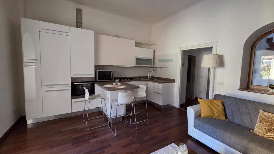 Kitchen or kitchenette, kitchen