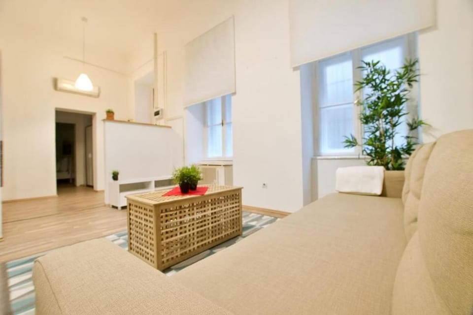 Sunset Bliss Apartment Apartment in Budapest