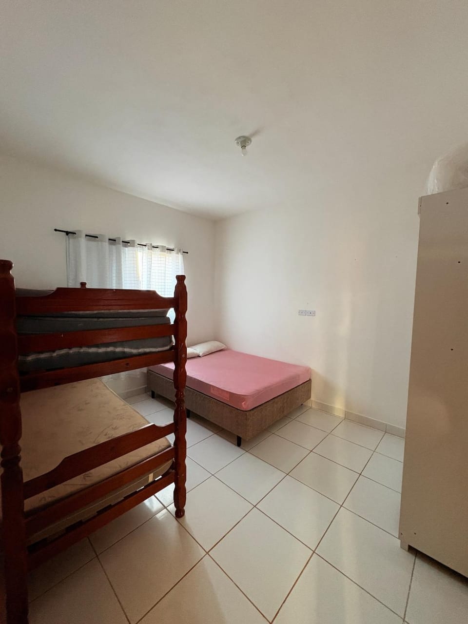 Casa na Praia com dois quartos! House in Itanhaém