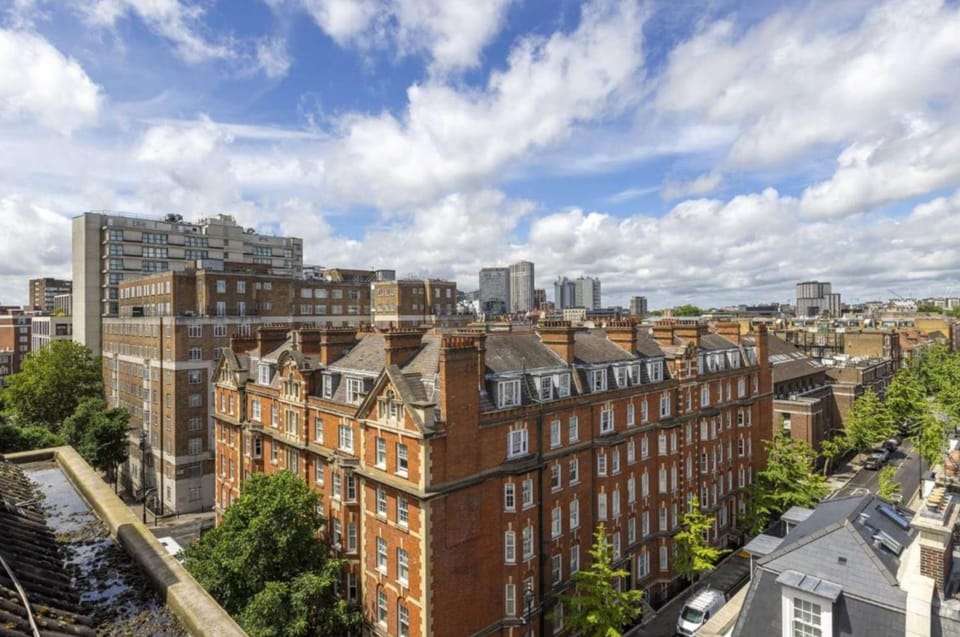 Apartment in Bryanston Court, Central London Apartment in City of Westminster