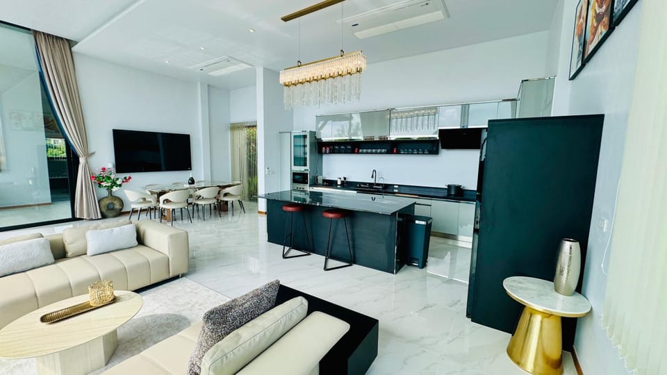 Ocean Hills Villa C - BangTao Layan 5 bedrooms Villa in Choeng Thale