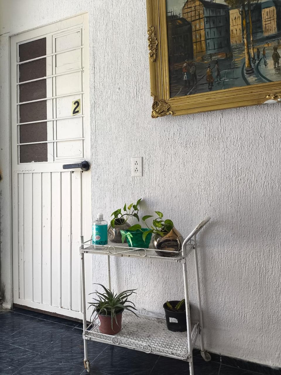 Five minutes from the consulate, near UDEM Apartment in State of Nuevo Leon