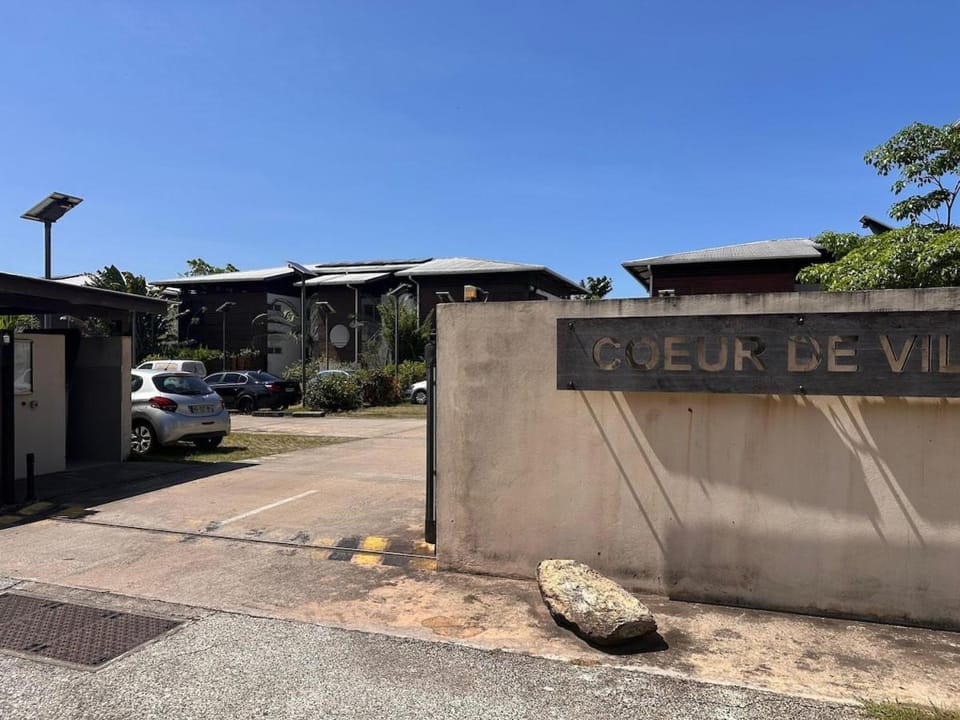 Property building, Parking