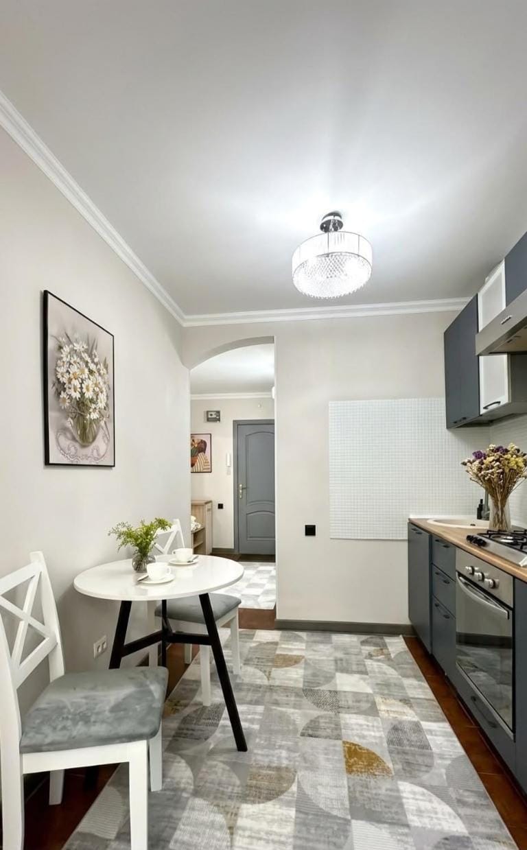 Kitchen or kitchenette, Dining area, oven, pet friendly, stove