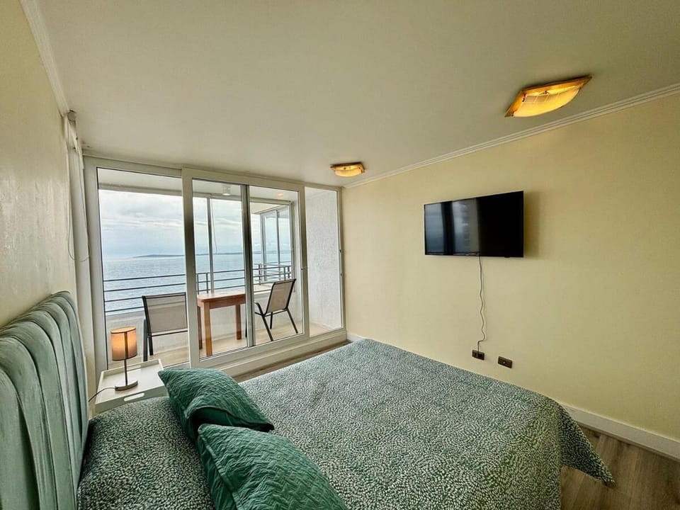 Increible vista al mar con piscina climatizada Apartment in Valparaíso Region