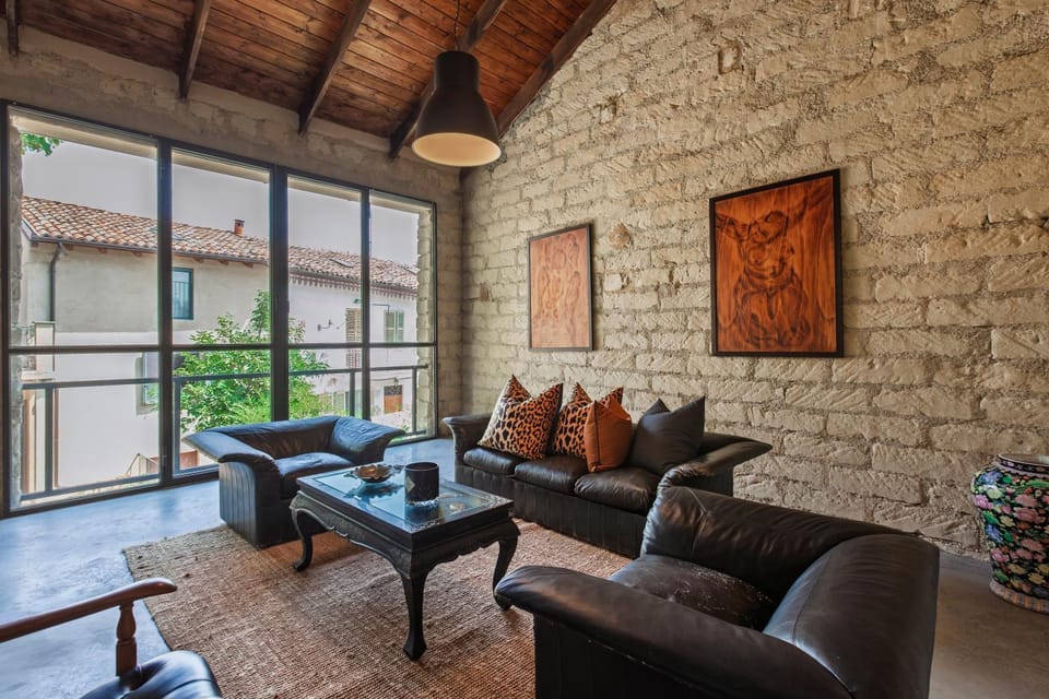 Hostdomus - Pool and Wine Villa in Piedmont