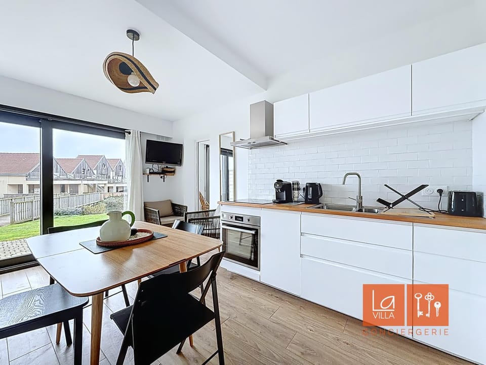 TV and multimedia, Coffee/tea facilities, Dining area, dishwasher, pet friendly, toaster
