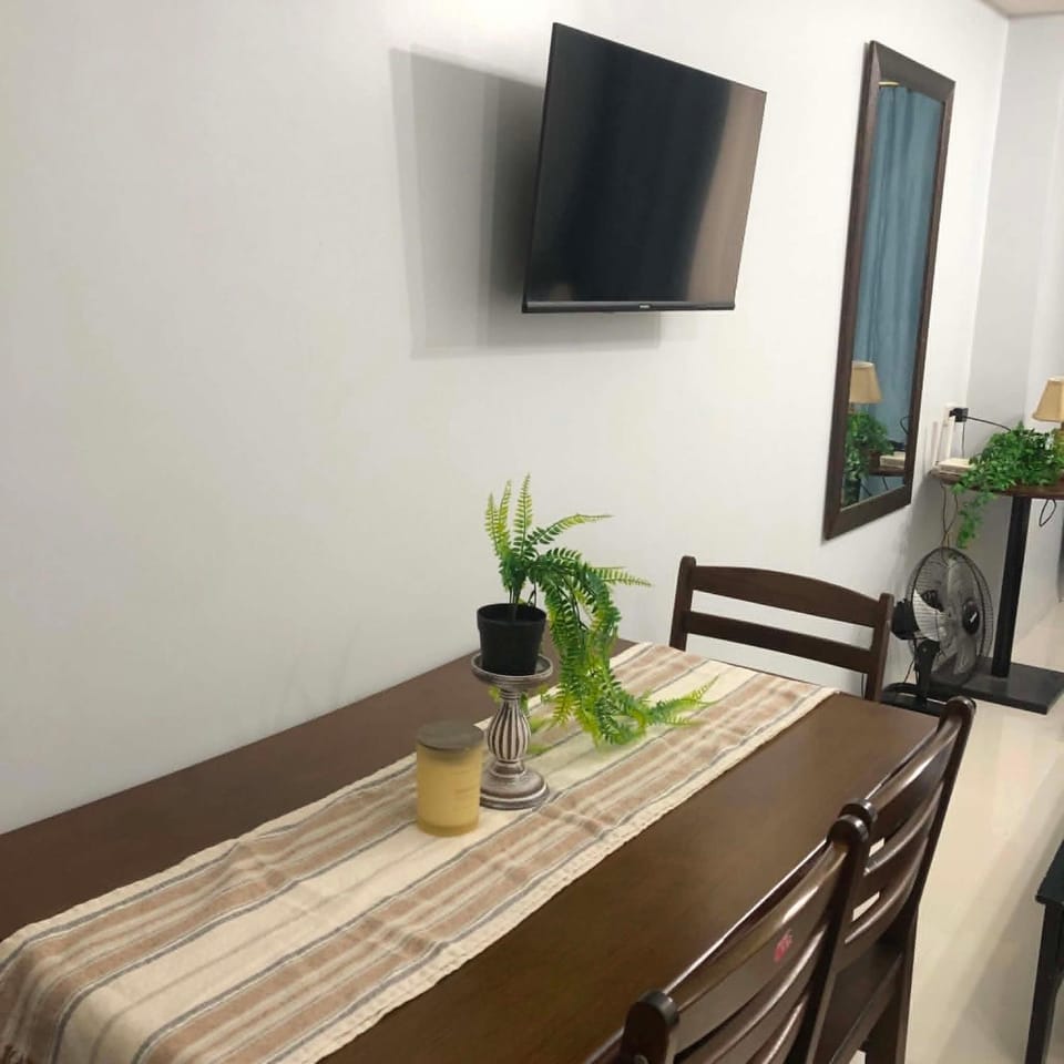 Brent Hill Studio Baguio - Sleeps 4 Near SM & Session Road Apartment in Baguio
