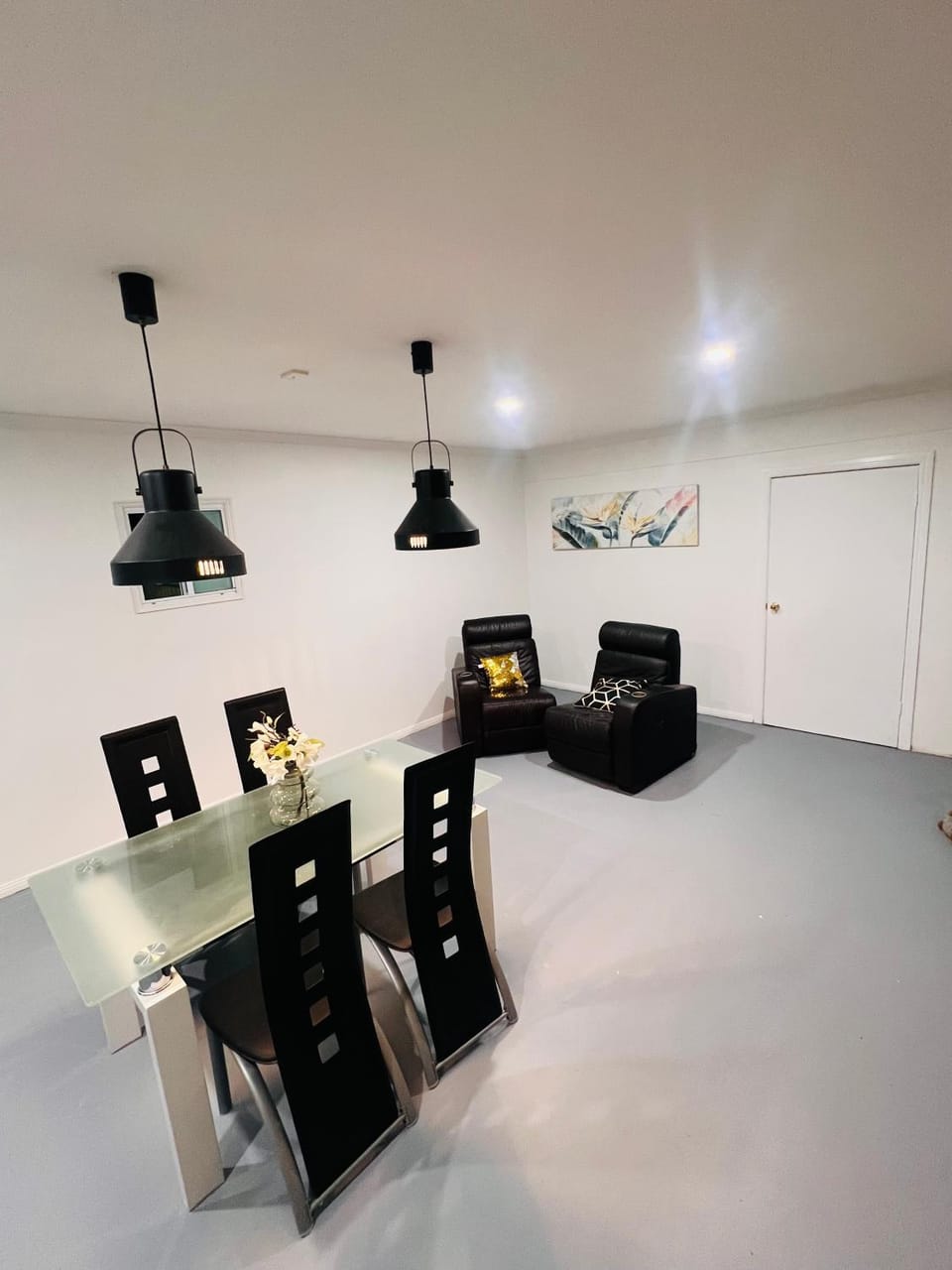 Luxury & Peaceful Waterfront Retreat Paradise Vacation rental in Oxenford