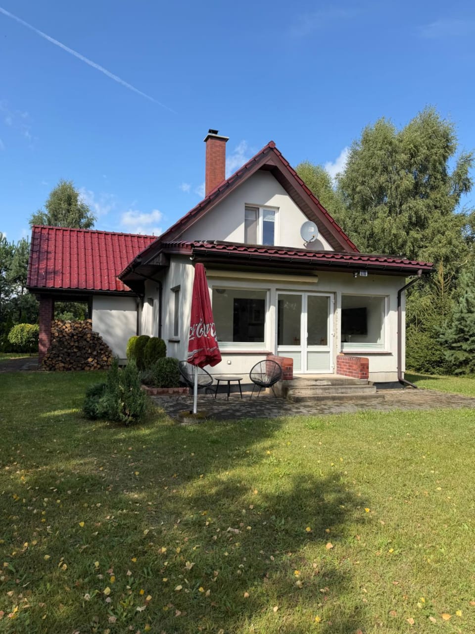 Dom nad jeziorem Dołgie Oaza House in West Pomeranian Voivodeship, Poland