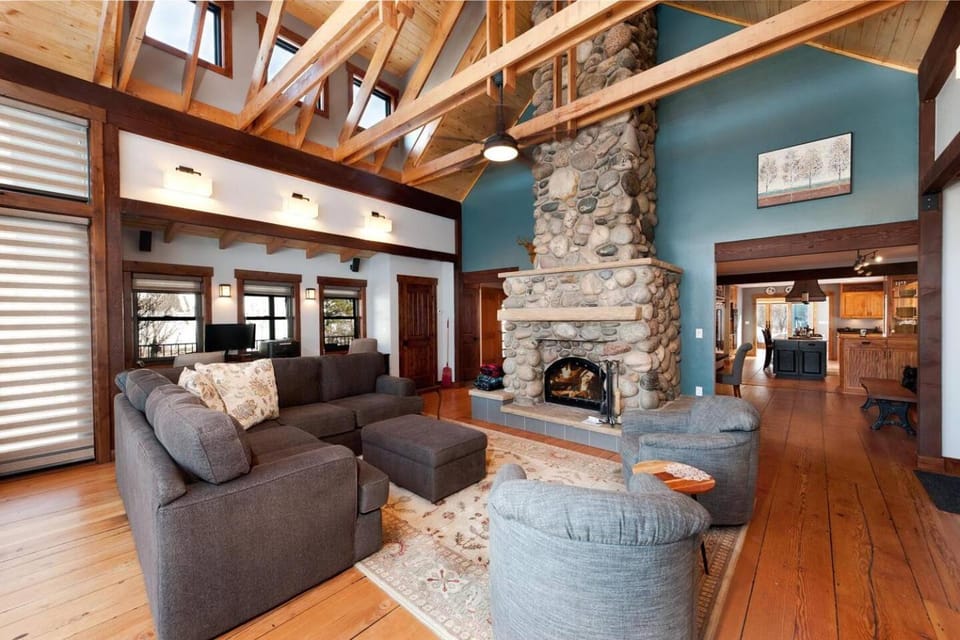 Lightner Creek Estate: Secluded 33ac 12 min to DGO House in La Plata County