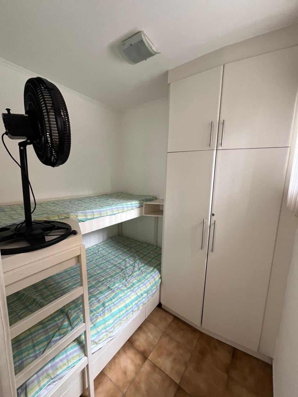 Apto ótima localização Pitangueiras Apartment in State of São Paulo
