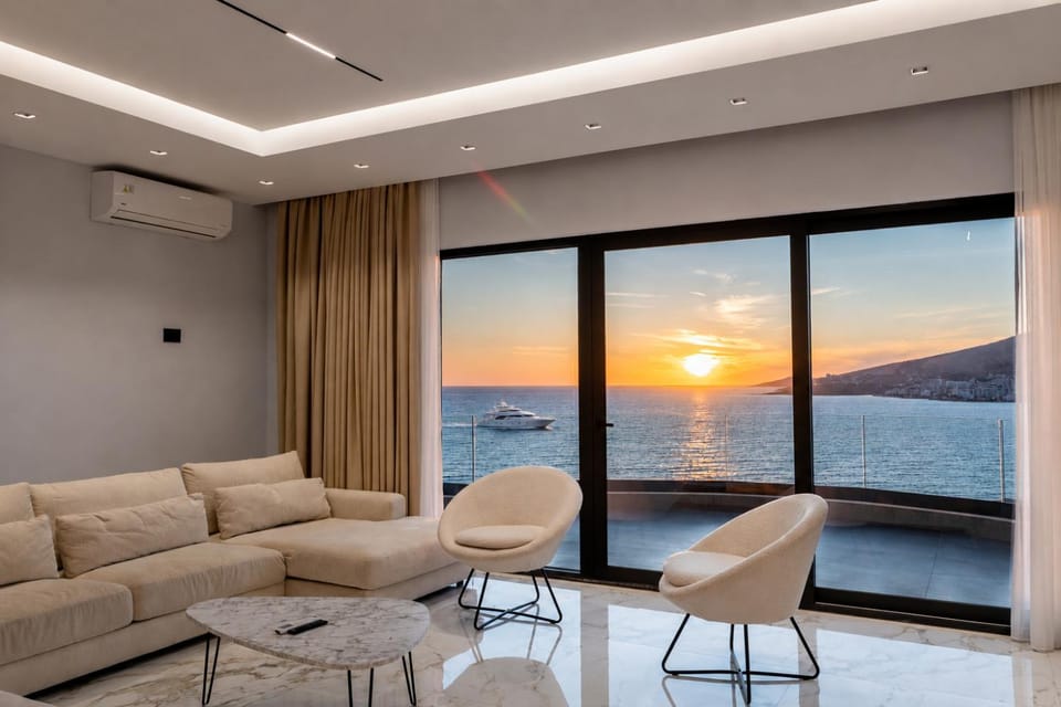 Living room, Sea view