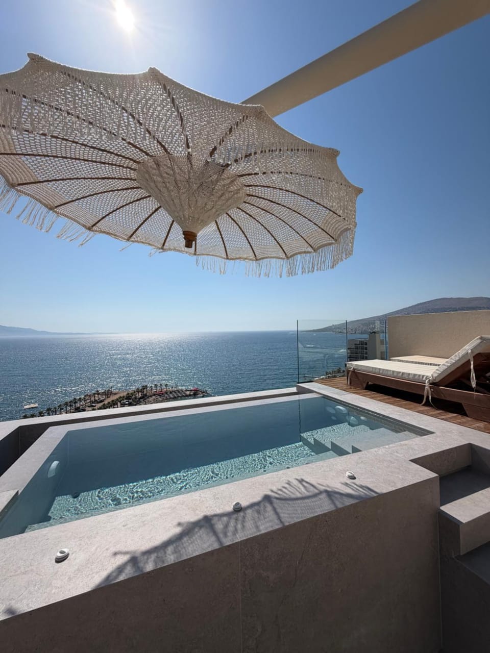 Pool view, Swimming pool