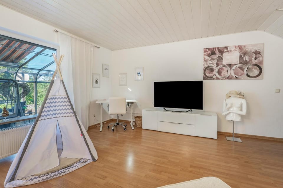 Haus Joanna, Köln-Bonn, Messe House in Königswinter