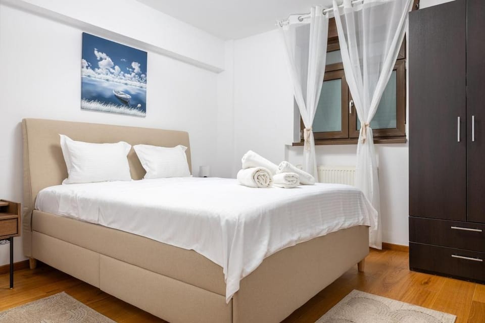 1020 Crane s Nest Apartment in Bucharest