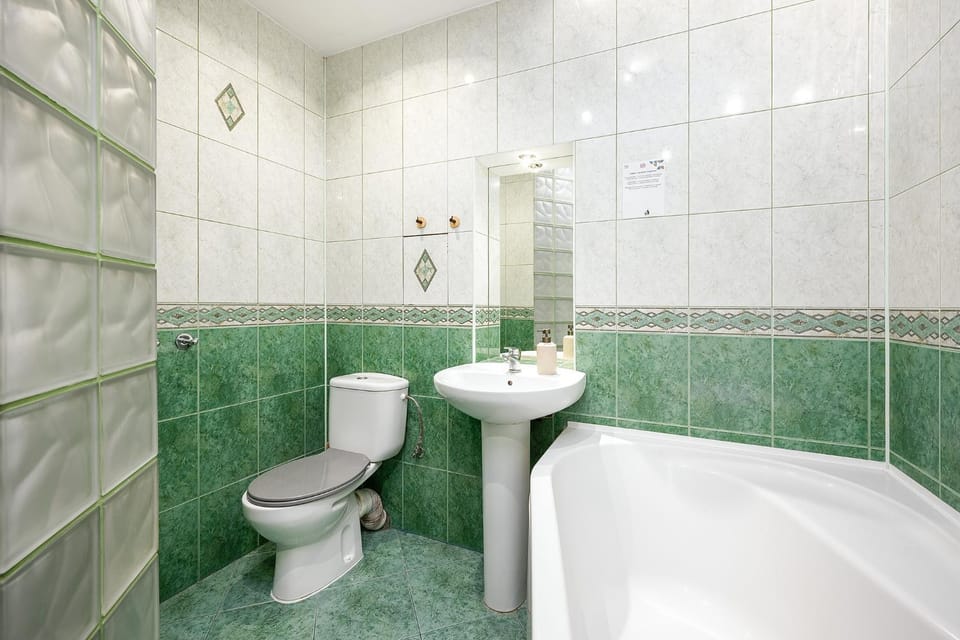 Toilet, Bathroom, Bath