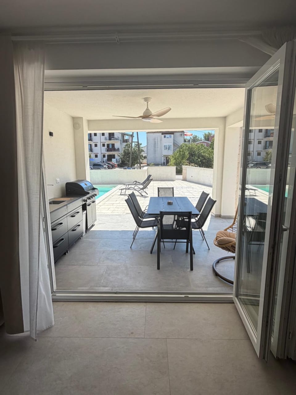 Patio, Balcony/Terrace, Seating area, Pool view, Swimming pool, sunbed