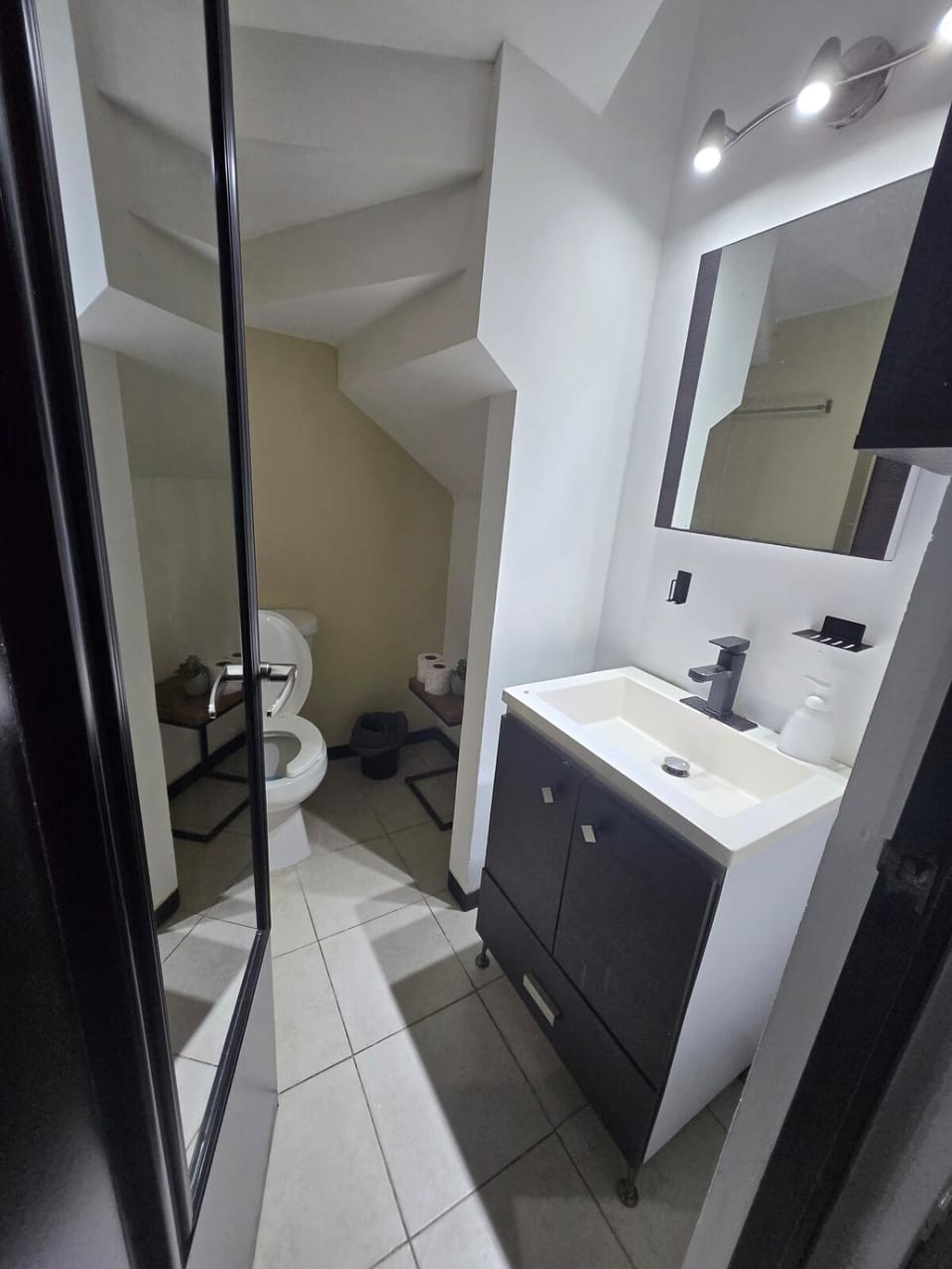 Entire Private House, Near the Airport Apartment in State of Nuevo Leon