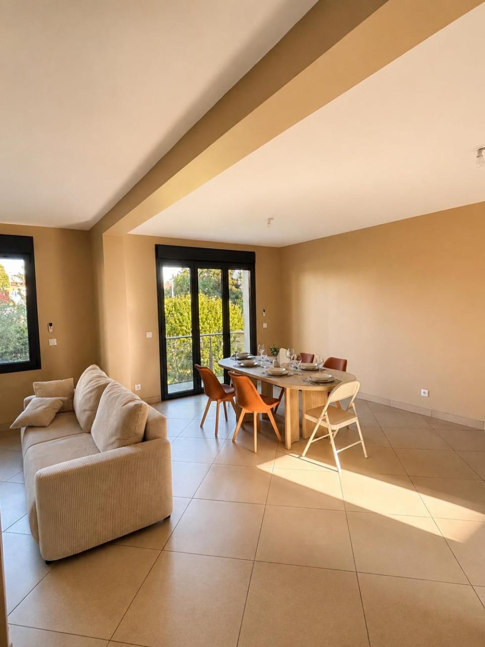 Patio, Living room, Seating area, Dining area