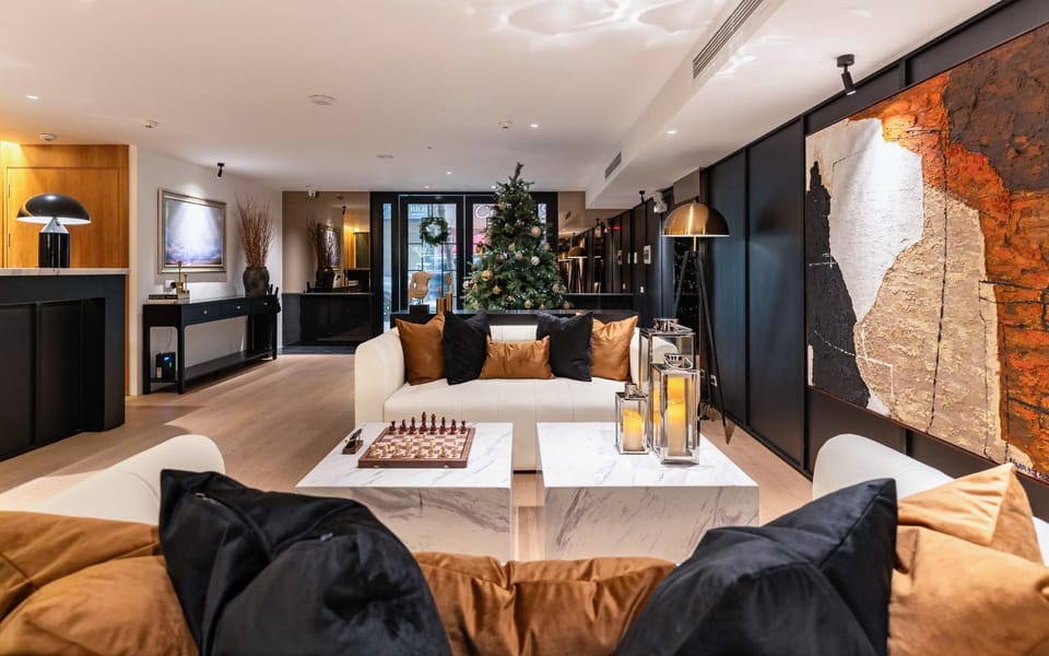 Harry's Suite and Residence - Old Quarter Hotel in Hanoi