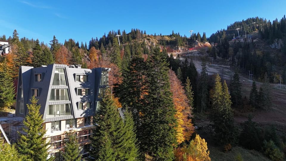 Property building, Natural landscape