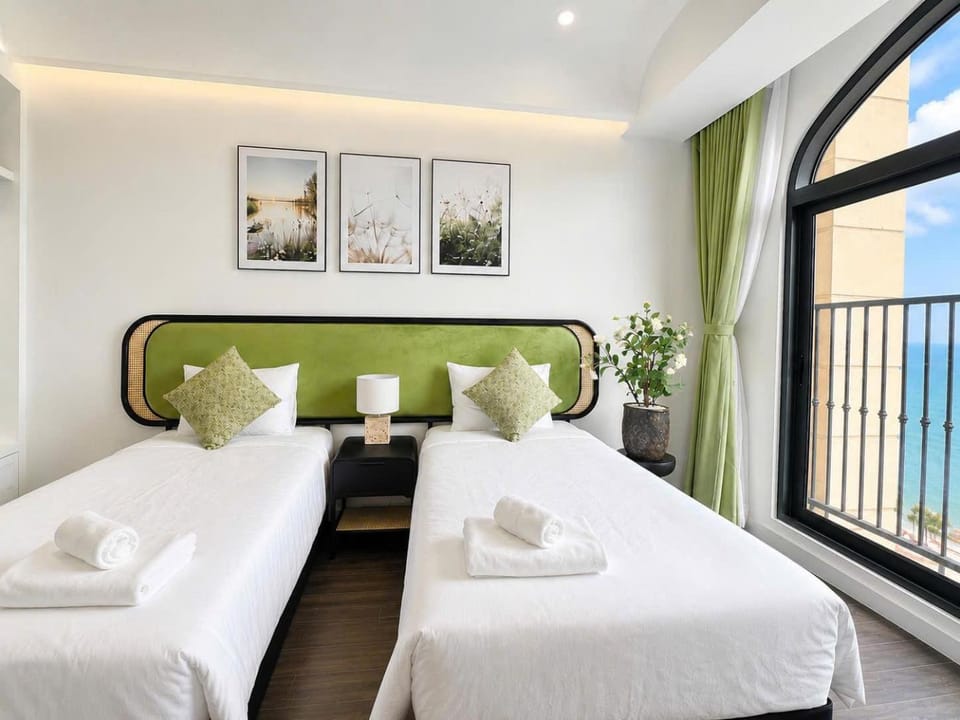 Sunset Town - Sun Grand City Hillside Phu Quoc Apartment in Phu Quoc