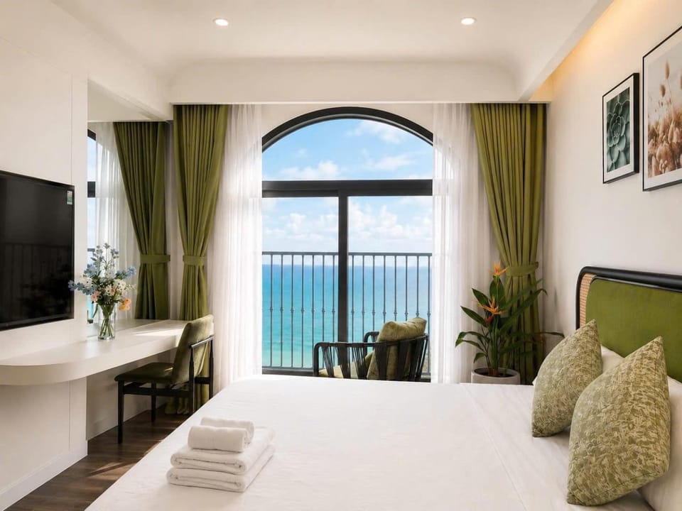 Sunset Town - Sun Grand City Hillside Phu Quoc Apartment in Phu Quoc