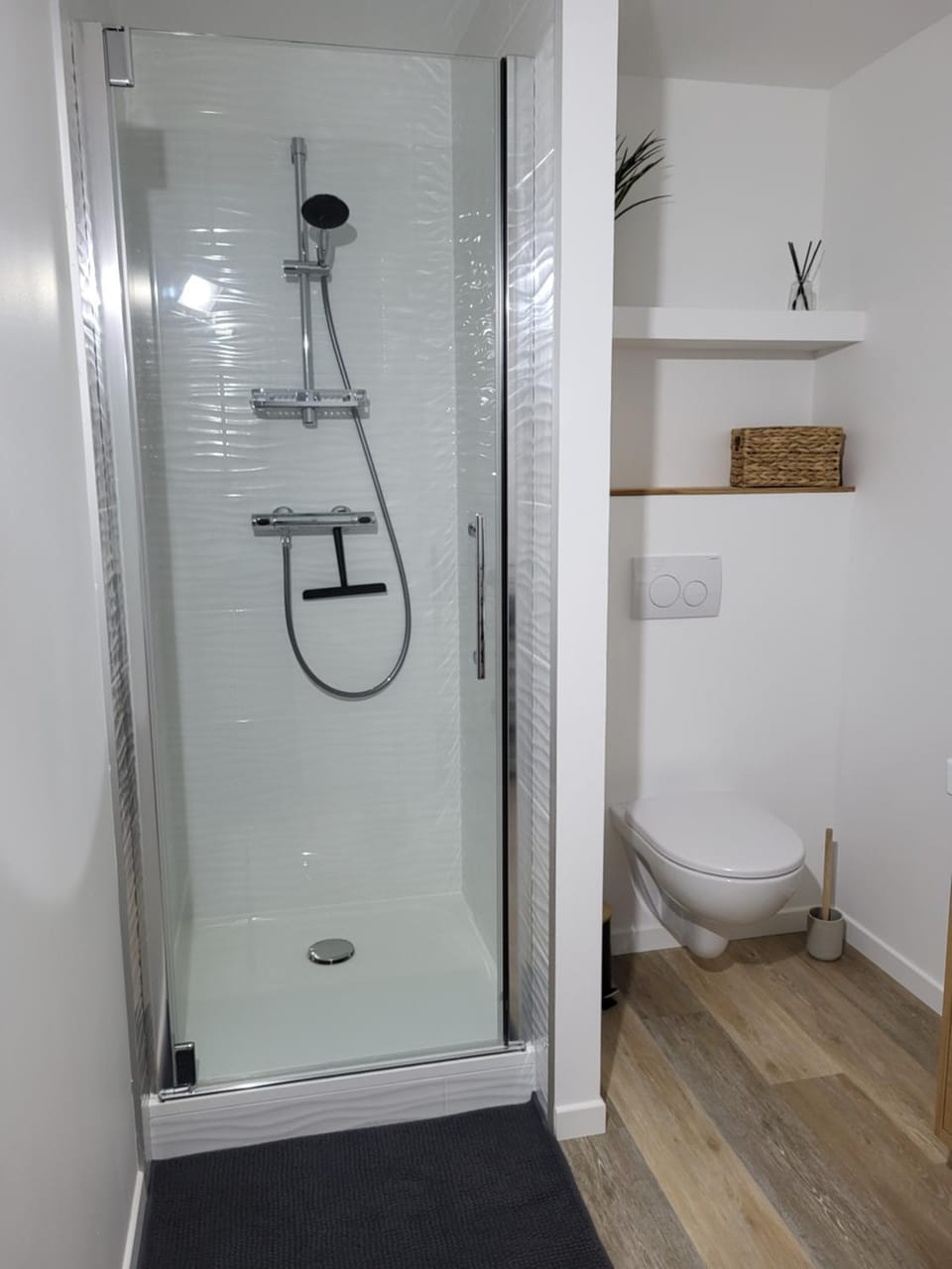 Shower, Bathroom