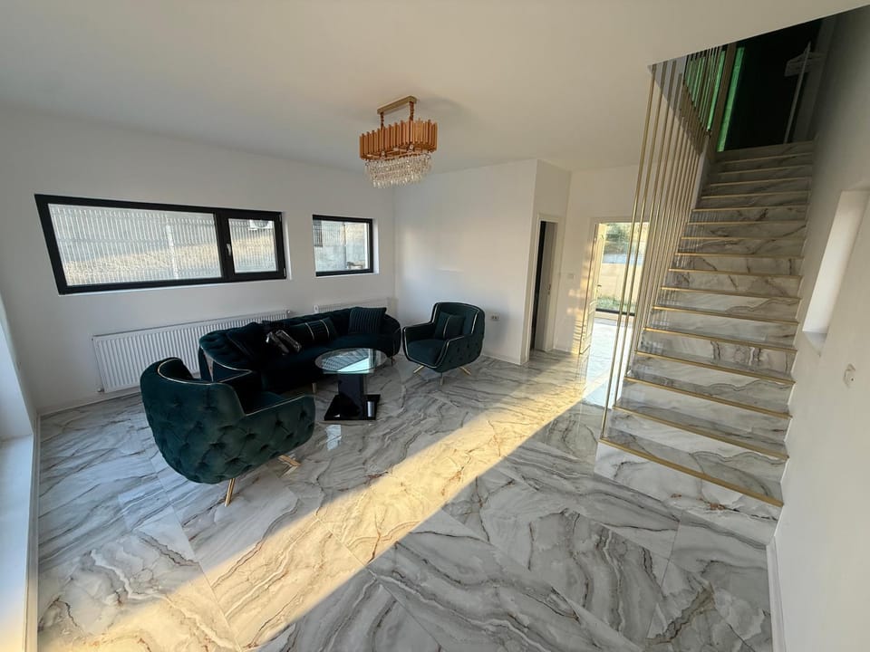Royalis Diamond Villa Villa in Romania