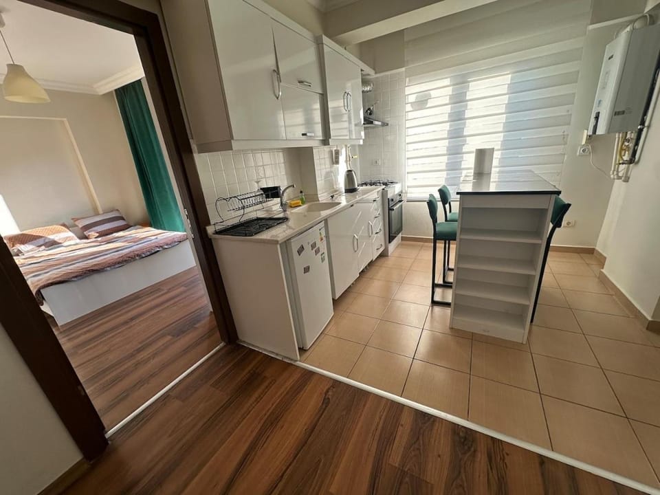 Dlk Deluxe 70 m2 Stylish Pool-Parking Apartment in Istanbul