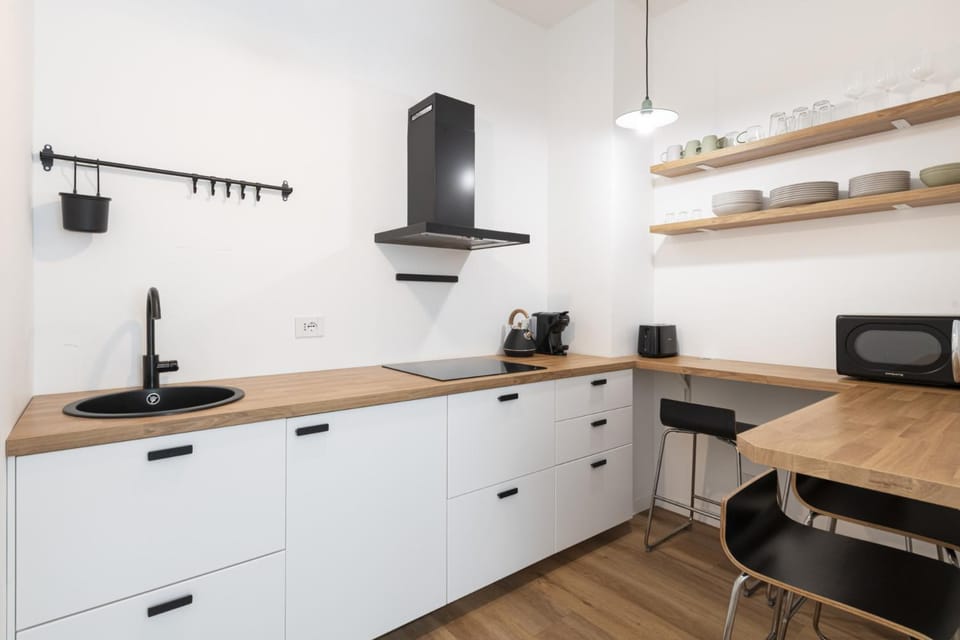 Easylife - Milano - Mercalli 16 - Santa Sofia Apartment in Milan