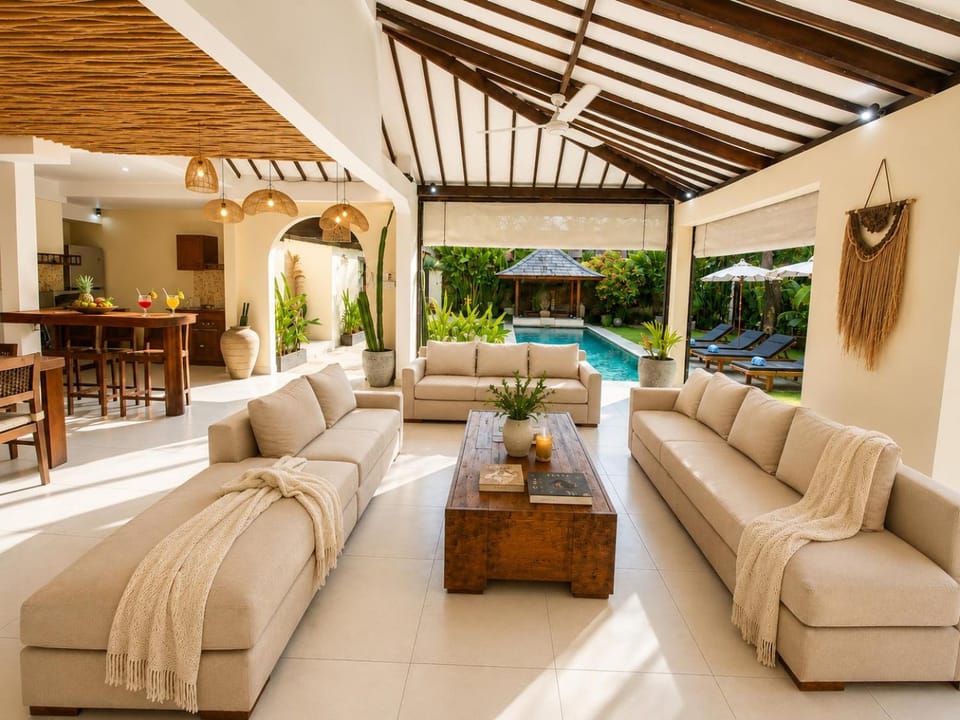 Living room, Pool view, Swimming pool, sunbed
