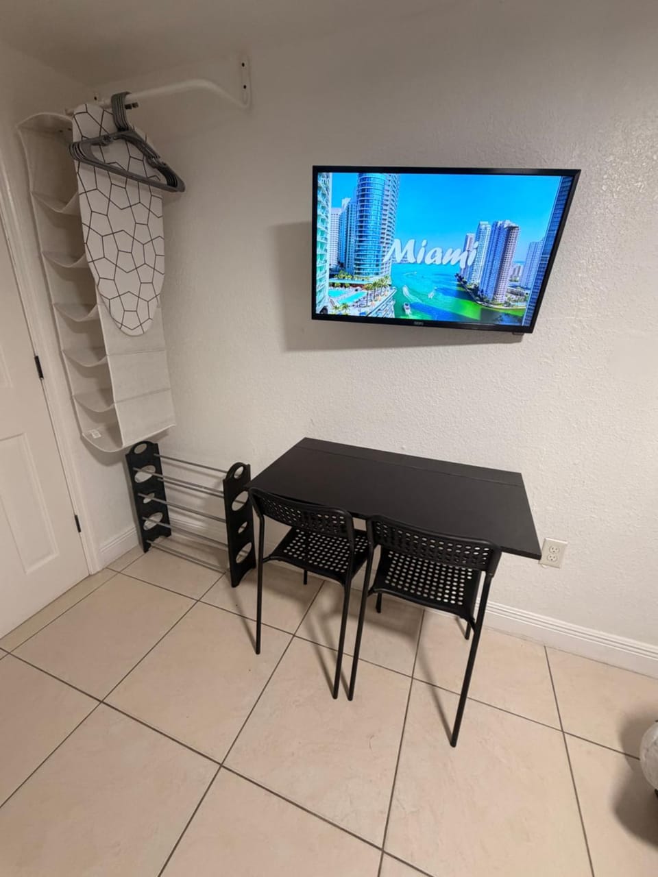 TV and multimedia, Dining area
