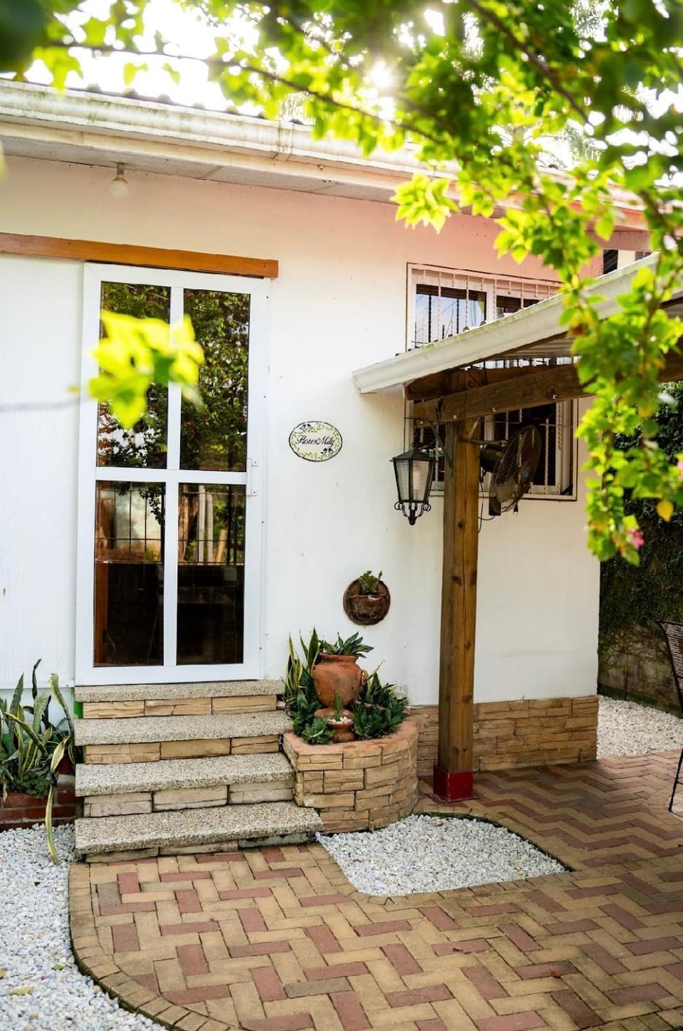 Casa Flores Mily Izabal House in Guatemala