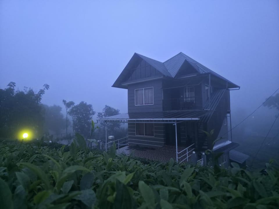 Maverick Holidays Vagamon VILLA 1 Apartment in Kerala