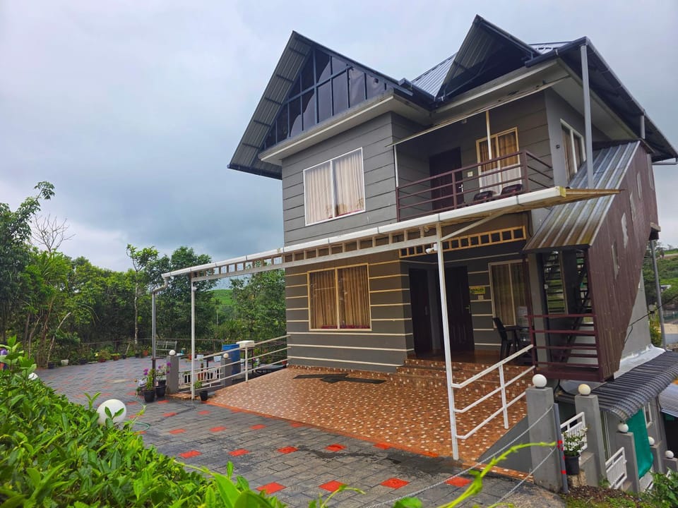 Maverick Holidays Vagamon VILLA 1 Apartment in Kerala